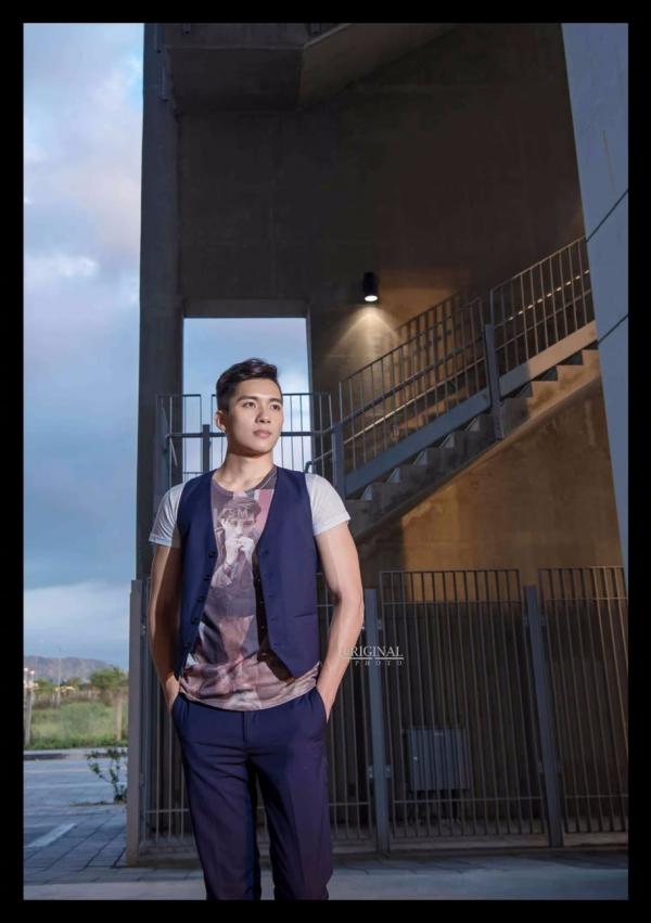 Original-Photo-1.1-原色-1-陽光美型男-趙赫尹-1